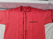 Load image into Gallery viewer, Manta orange and stripe short sleeve Mens - Guayabera naranja manga corta decorada.