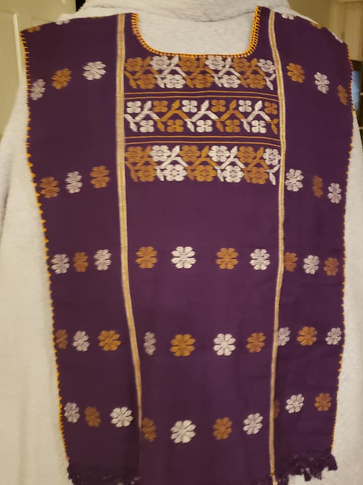 Purple sleeveless Blouse - Blusa de manta Morada sin Manga