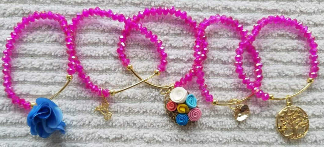 Pink -White Crystal bracelet with Flowers and hearts - Pulcera de crystal blanco y rosa con flores y corazones