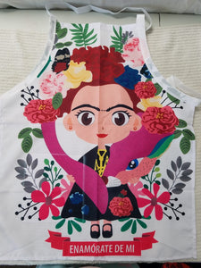 White with little girl "Fall in love with me" design Apron - Mandil Blanco con muñequita  "Enamorate de mi"