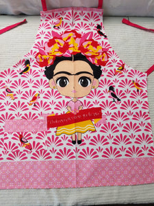 Flowers and Frida Kalo "Nothing is more worth that a laugh" design Apron - Mandil de flower y Frida Kalo " Nada es mas valioso que la risa"