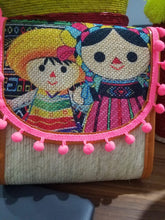 Cargar imagen en el visor de la galería, Small siblings hand bag - Bolso pequeño de hermanos
