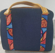 Load image into Gallery viewer, Blue and straps small hand bag - Bolsa pequena azul de tiras.
