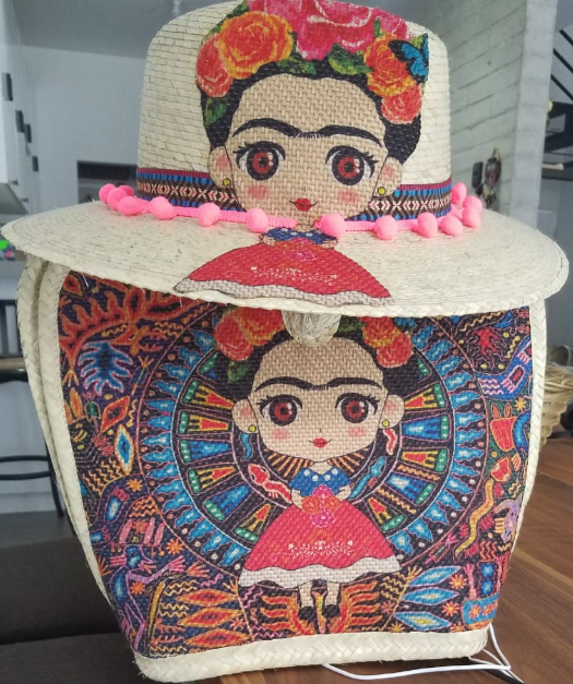 Large single Frida hand bag plus Hat- Bolso mediano con Frida y sombrero